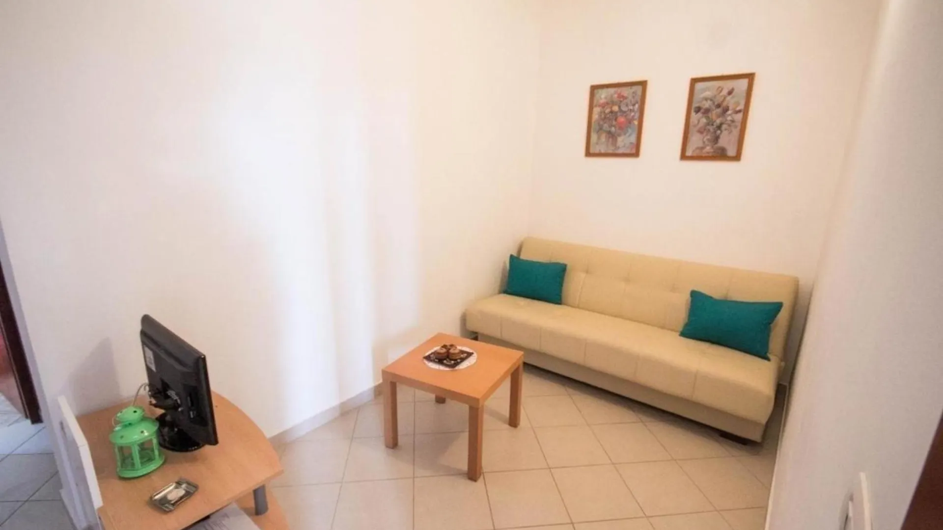 Apartment Ferienwohnung Fuer 4 Personen 1 Kind Ca 65 M In Novigrad, Adriakueste Kroatien Westkueste Von Istrien Karpinjan